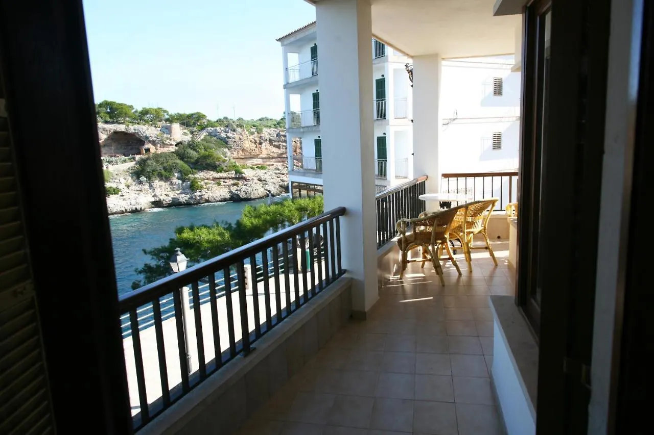 Apartamentos Cala Figuera