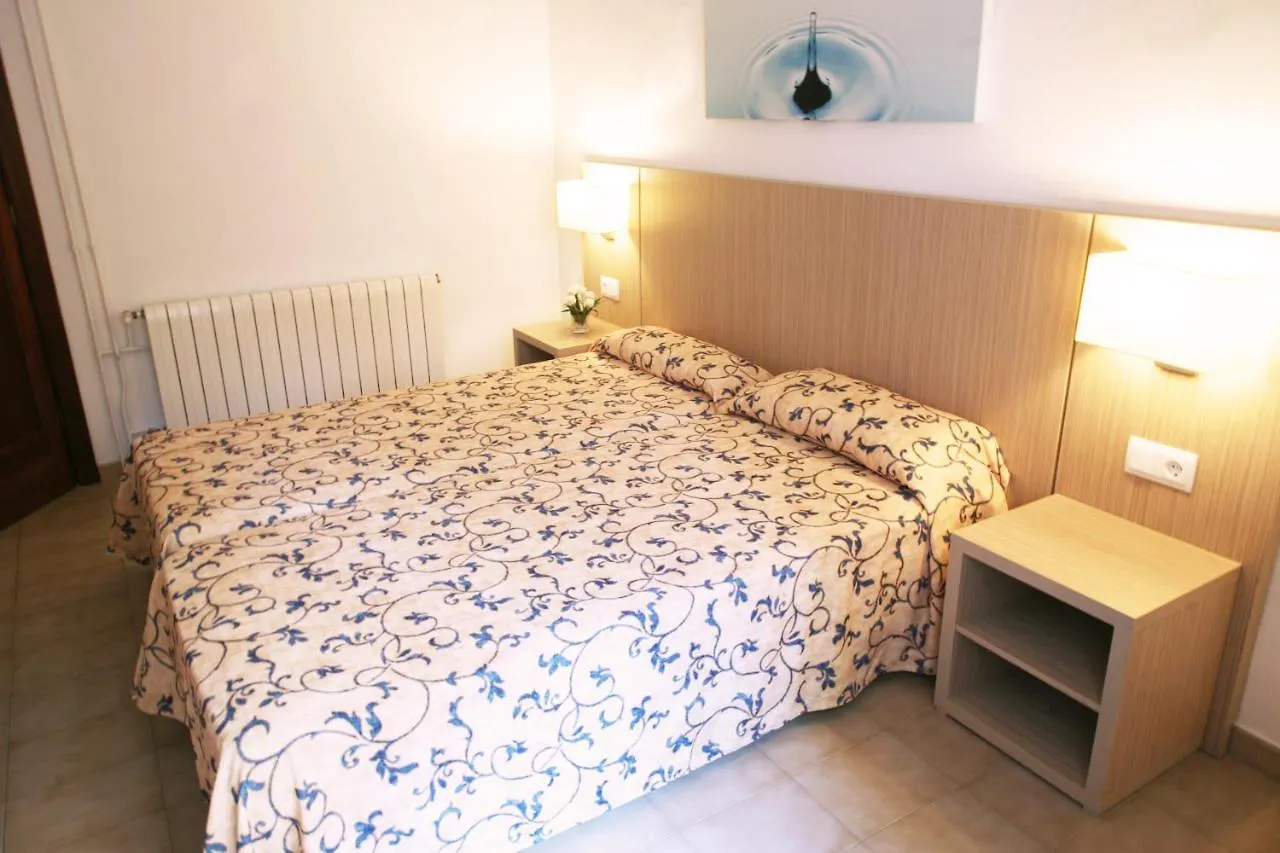 Apartamentos Cala Figuera España
